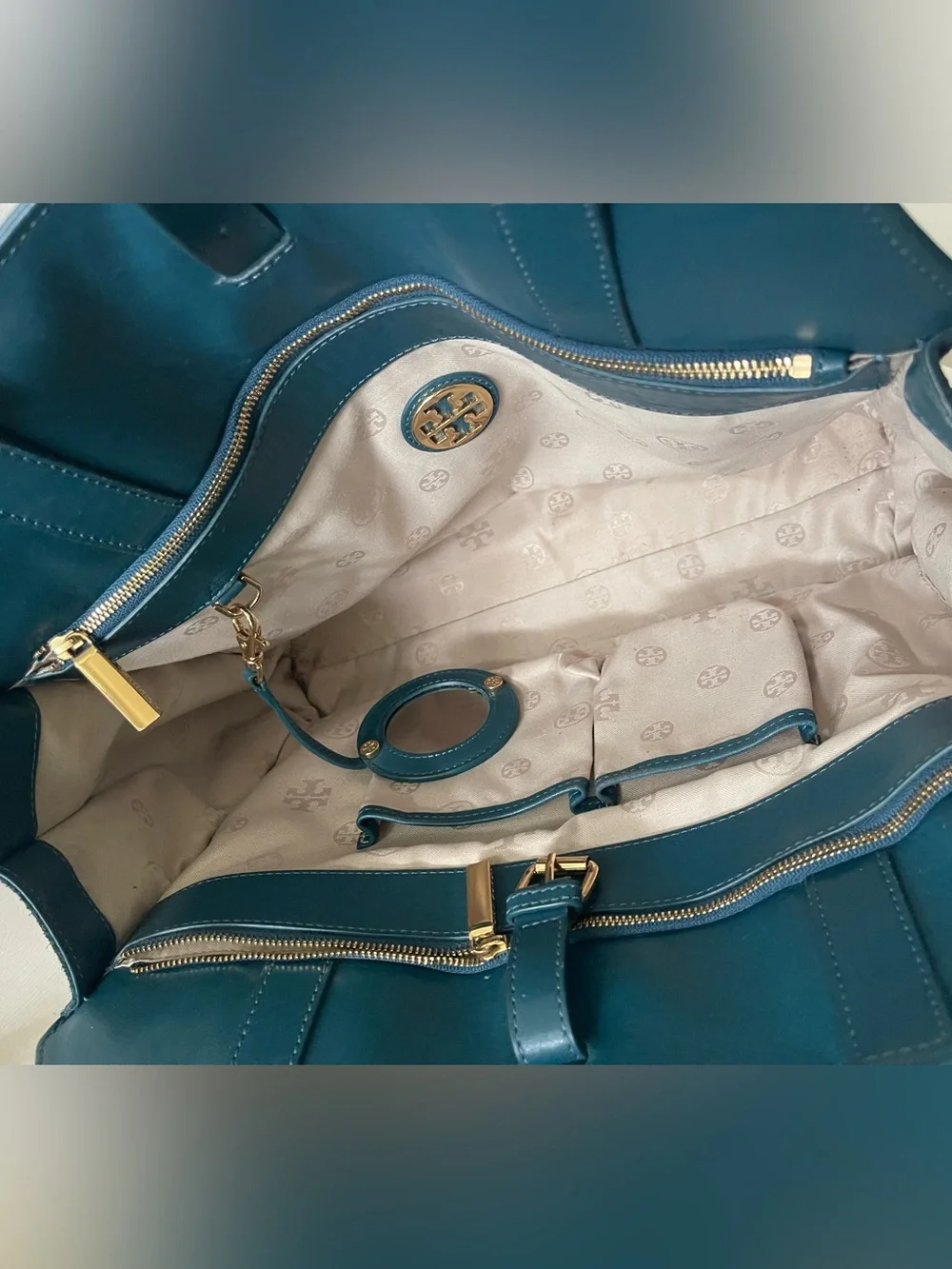 Tory Burch Penelope Satchel Bag